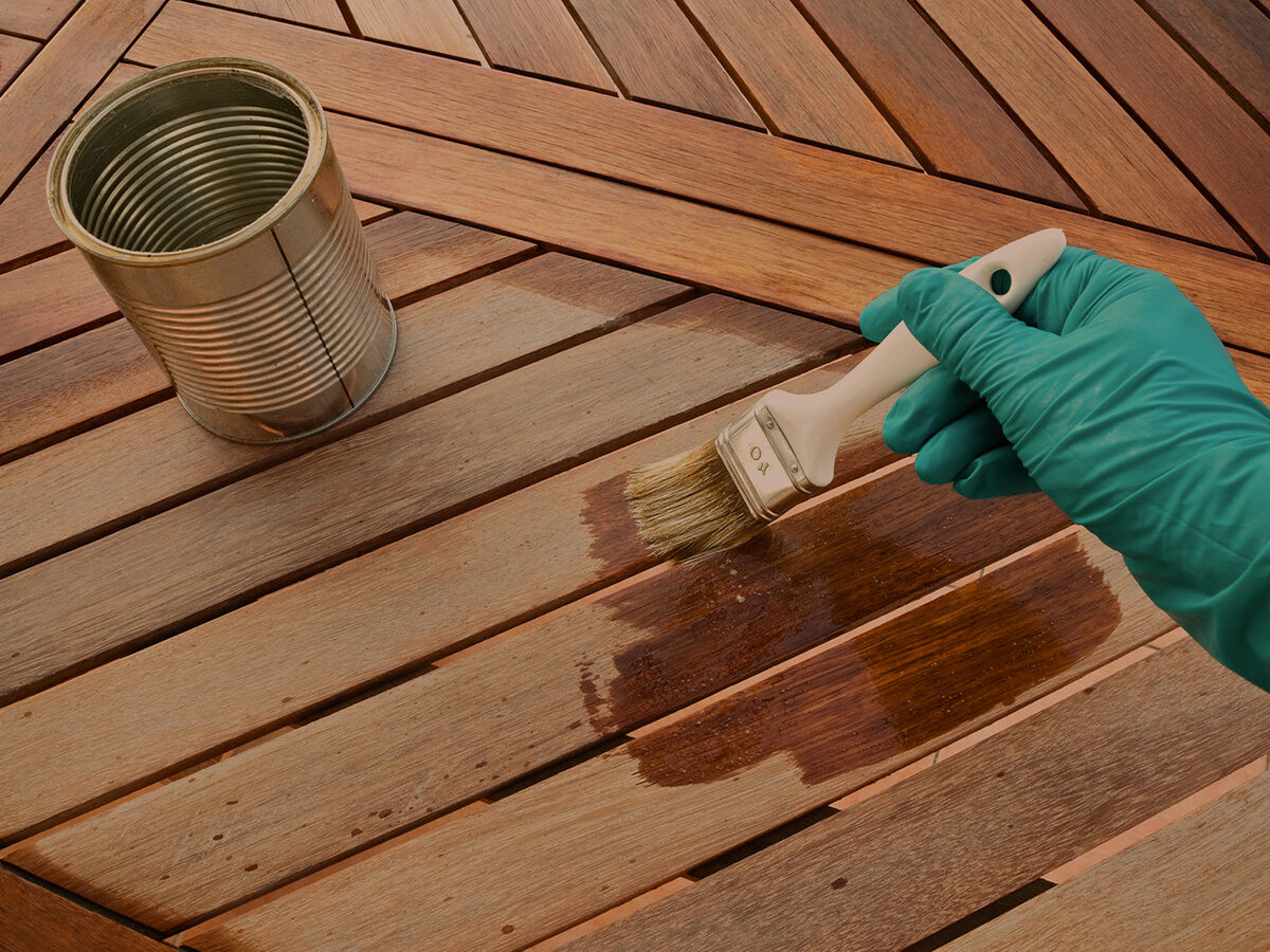 refinishing outdoor teak furniture