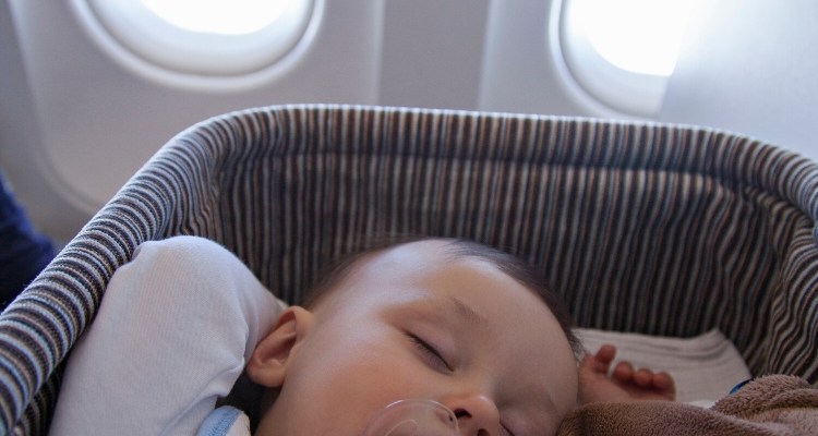 airplane bassinet seat