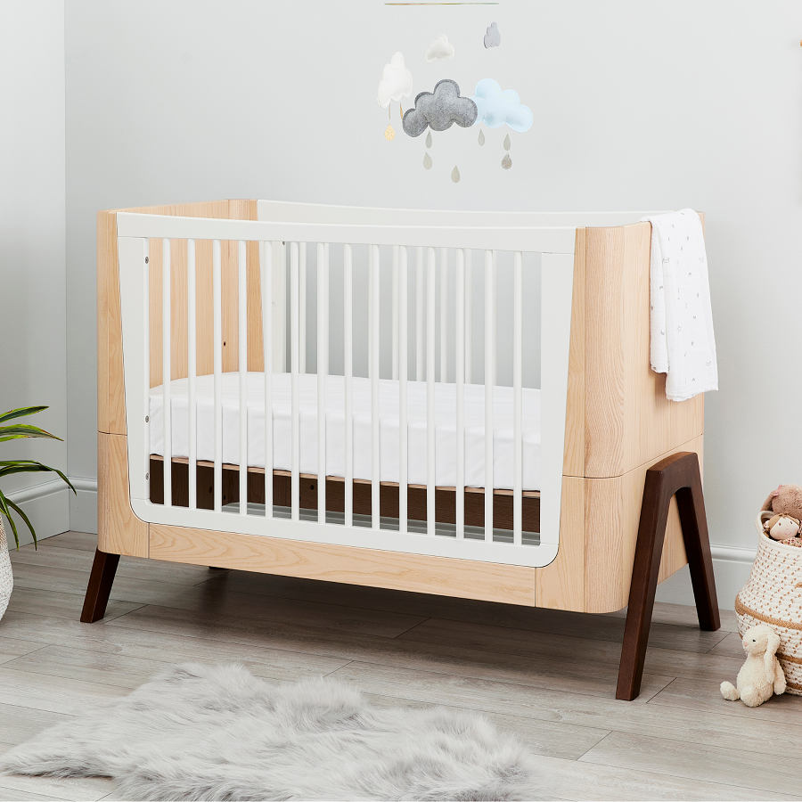 baby cot bed