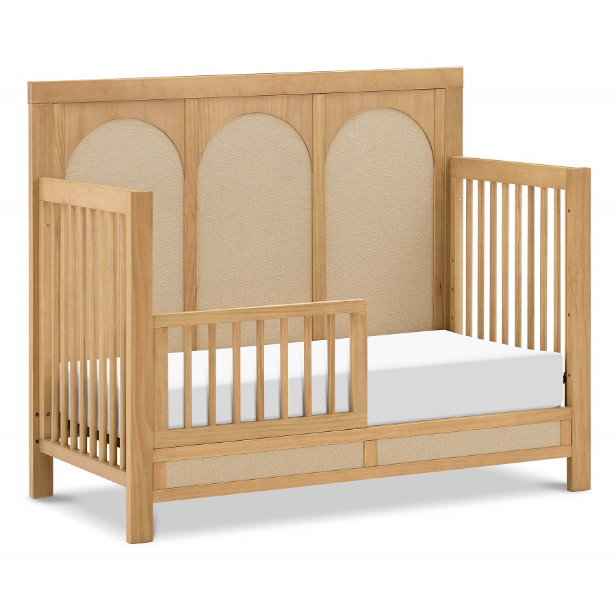 baby crib that turns into bed