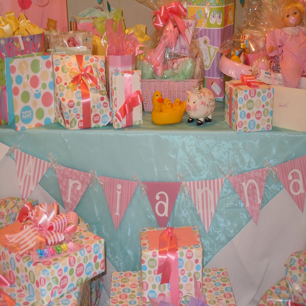 baby shower gift table ideas