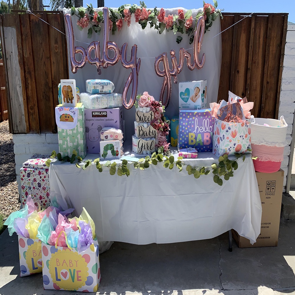 baby shower gift table ideas